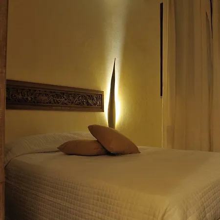 Charlie Βίλα Villasimius